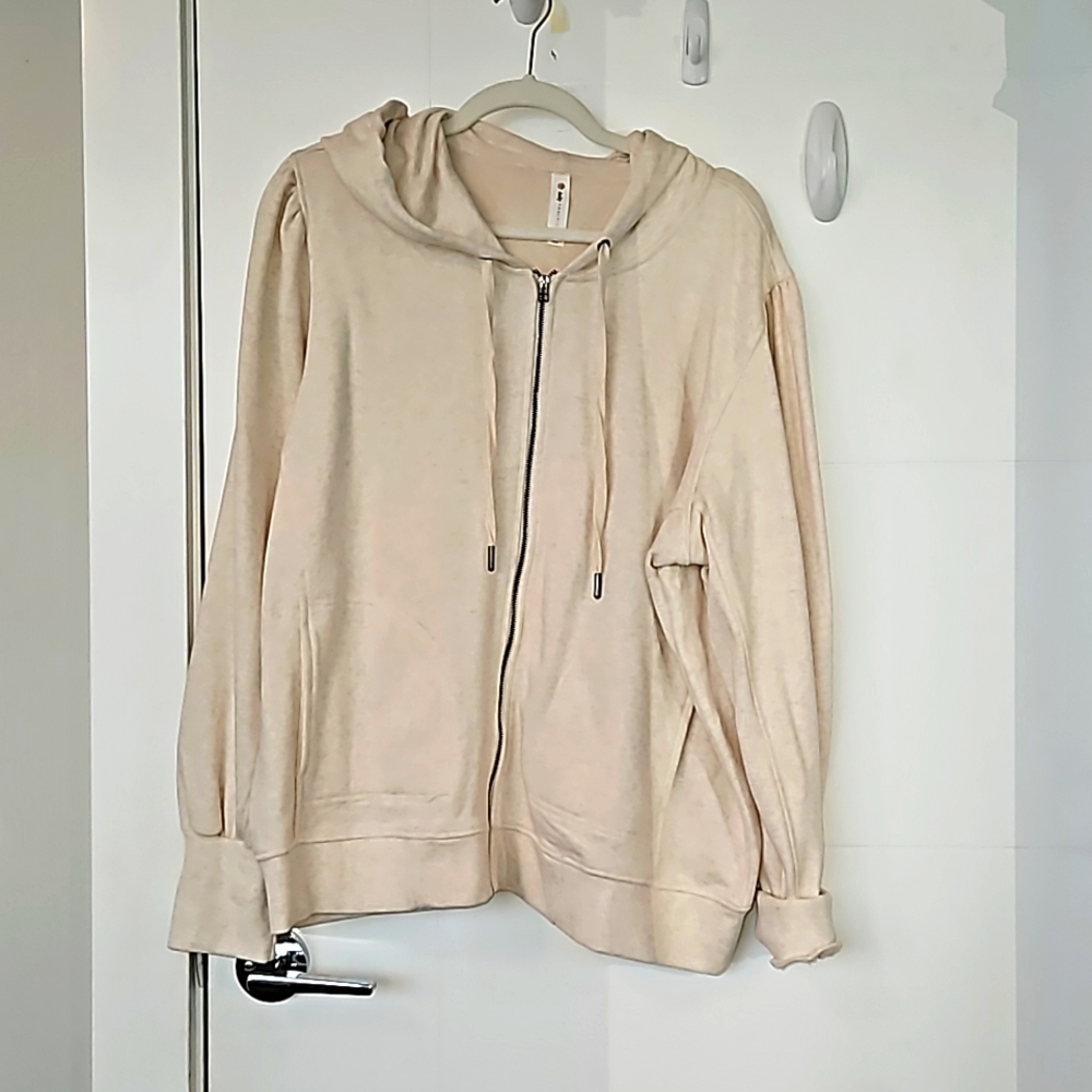 Anthropologie Cream Oversized Long Sleeve Hoodie